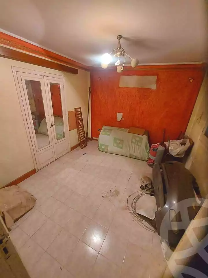 https://aqarmap.com.eg/en/listing/7153026-for-sale-cairo-helwan-helwan-el-sharkeya-borhan-st