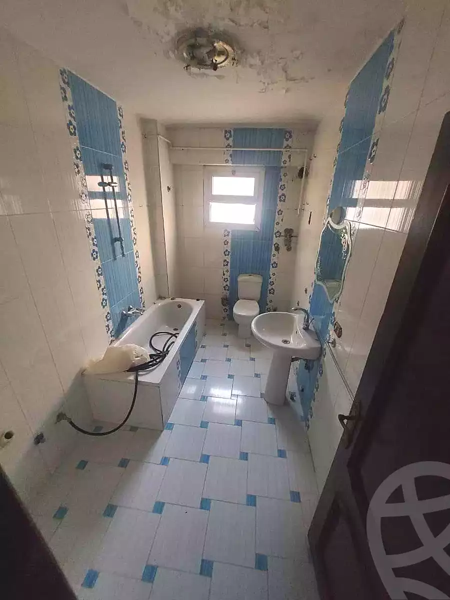 https://aqarmap.com.eg/en/listing/7153102-for-sale-cairo-helwan-mnshy-hlwn-ljdyd-abd-allah-mahmoud-st