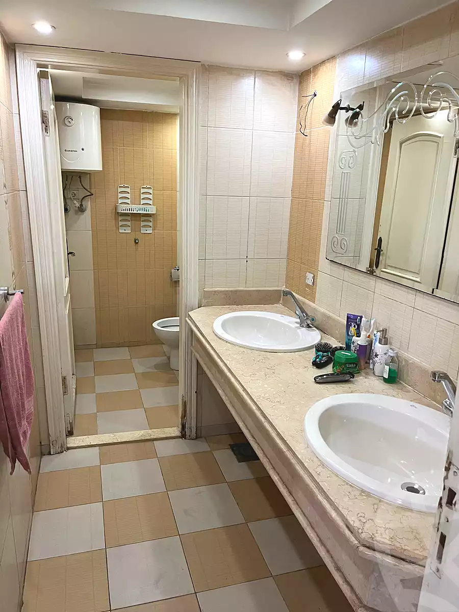 https://aqarmap.com.eg/ar/listing/7153383-for-sale-cairo-new-cairo-first-settlement-neighborhood-12-ismael-yassin-st