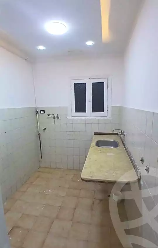https://aqarmap.com.eg/ar/listing/7153614-for-sale-alexandria-al-agamy-lbytsh-bianchiii