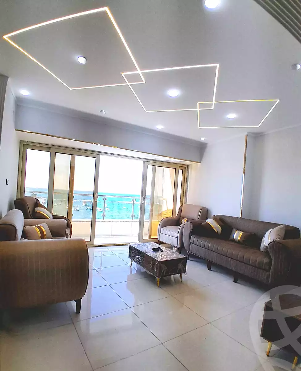 https://aqarmap.com.eg/ar/listing/7153642-for-sale-alexandria-miami-el-gaish-rd-st