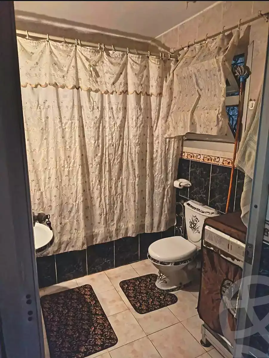 https://aqarmap.com.eg/en/listing/7153631-for-sale-alexandria-moharram-bey