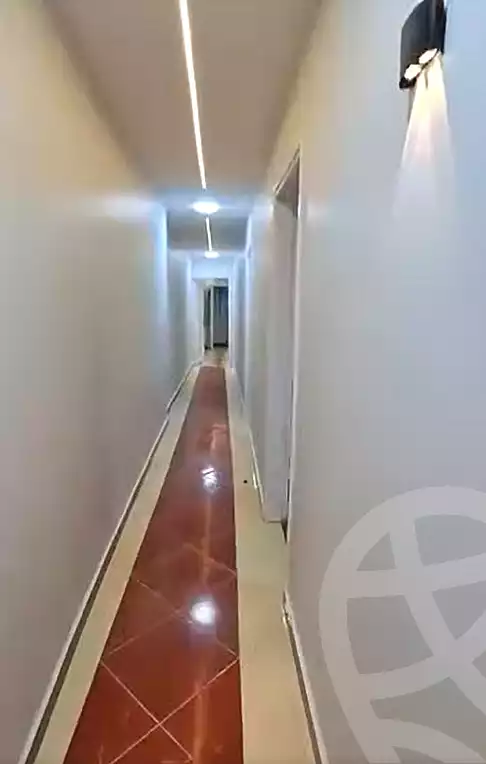 https://aqarmap.com.eg/ar/listing/7153768-for-sale-cairo-el-haram-shareaa-khatem-el-morsalen