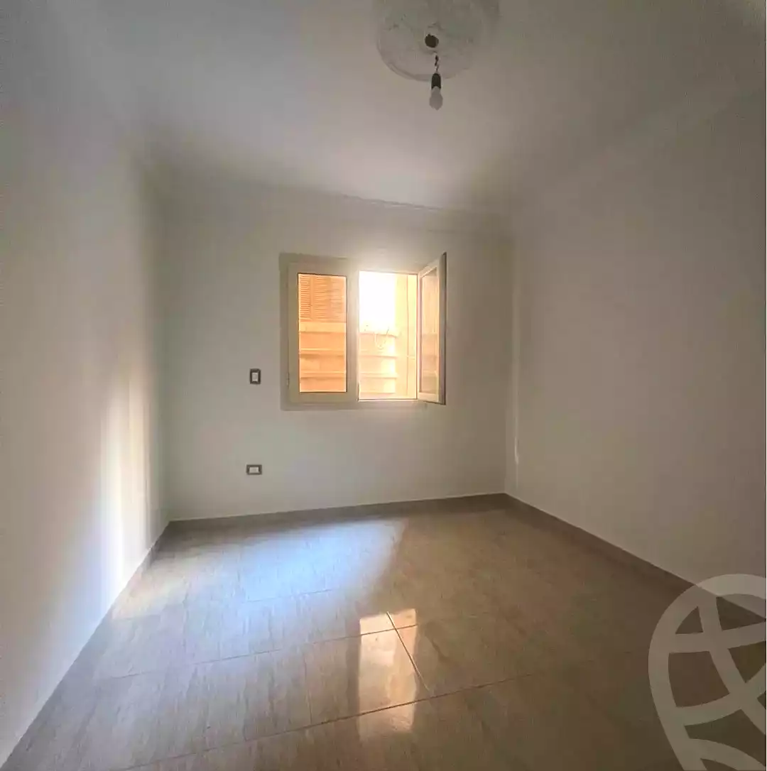 https://aqarmap.com.eg/ar/listing/7154071-for-sale-alexandria-camp-cesar