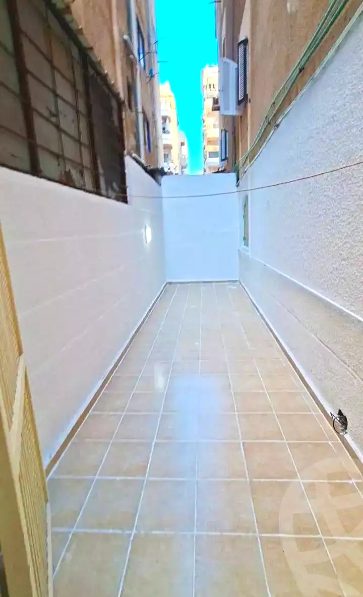 https://aqarmap.com.eg/ar/listing/7154103-for-sale-alexandria-al-agamy-shataa-el-nakheel