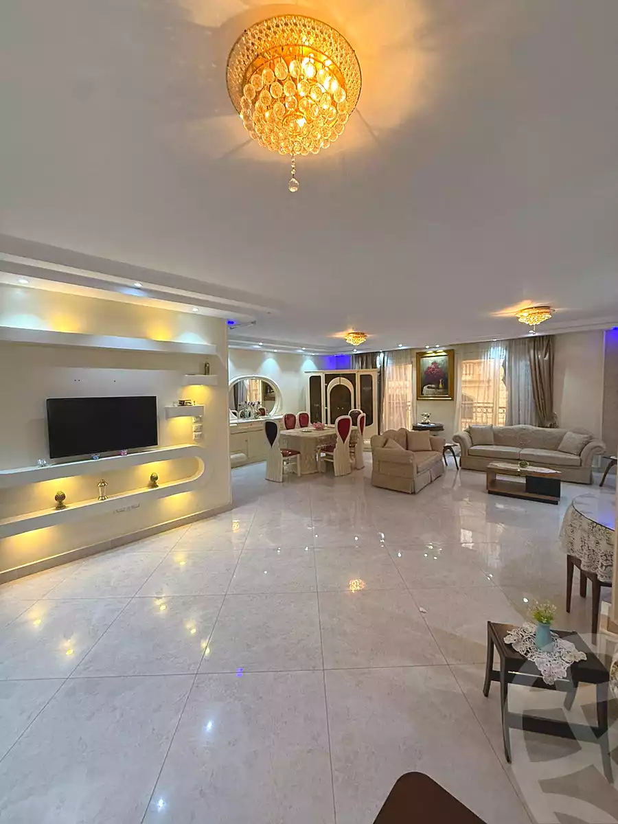 https://aqarmap.com.eg/ar/listing/7154182-for-sale-cairo-new-cairo-south-investors-zizinia-st