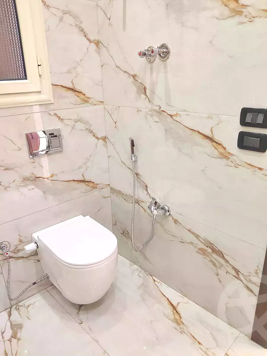 https://aqarmap.com.eg/en/listing/7154217-for-sale-cairo-helwan-hadayek-helwan-nile-corniche-st