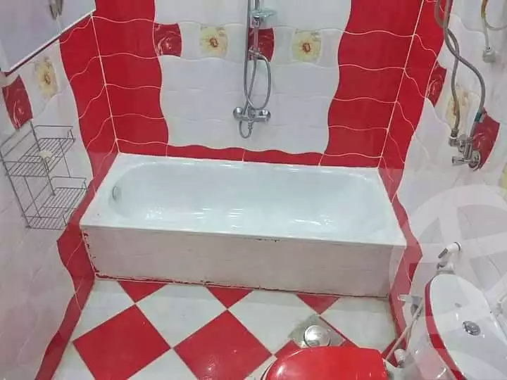 https://aqarmap.com.eg/en/listing/7154223-for-sale-cairo-helwan-helwan-el-sharkeya-ryad-pasha-st