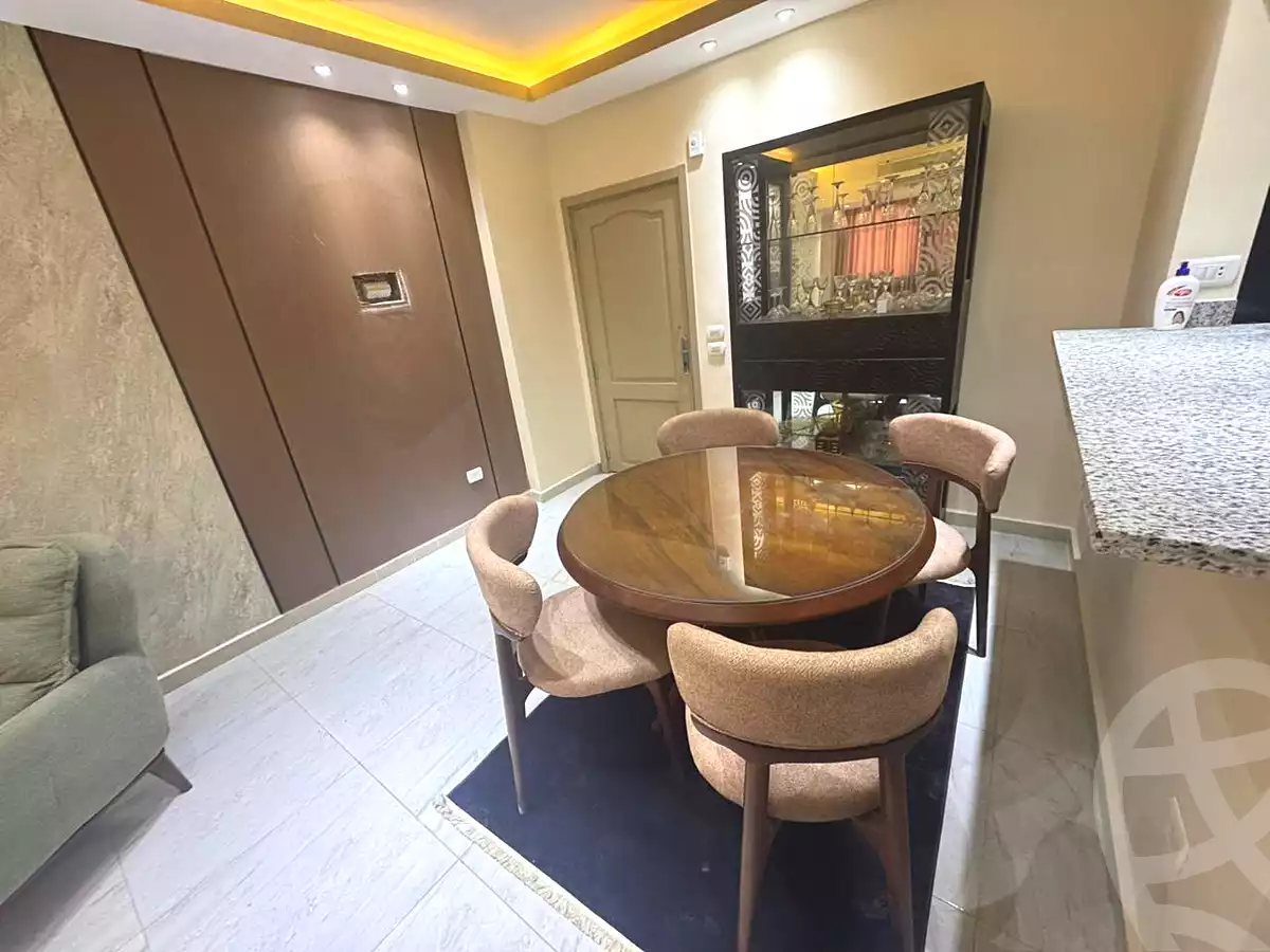 https://aqarmap.com.eg/en/listing/7154427-for-rent-cairo-el-sheikh-zayed-city-compounds-rawdet-zayed