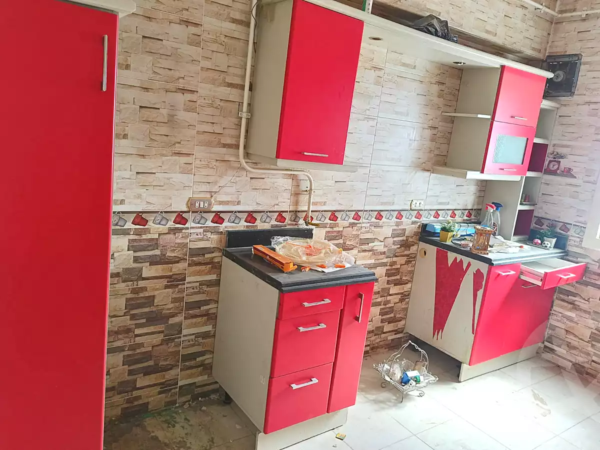 https://aqarmap.com.eg/ar/listing/7154763-for-rent-cairo-6th-of-october-el-ahyaa-neighborhood-3rd-al-hay-al-thalith-st