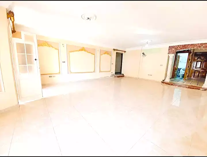https://aqarmap.com.eg/ar/listing/7154852-for-rent-alexandria-smouha