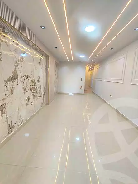 https://aqarmap.com.eg/ar/listing/7155033-for-sale-alexandria-sydy-bshr-sydy-bshr-bhry-shr-khld-bn-lwlyd