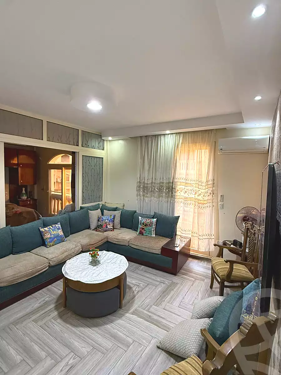 https://aqarmap.com.eg/ar/listing/7155111-for-sale-cairo-new-cairo-south-investors-zizinia-st