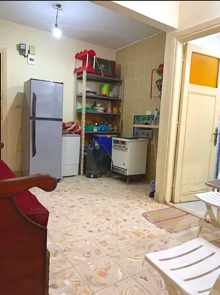 https://aqarmap.com.eg/ar/listing/7155171-for-sale-alexandria-al-agamy-lbytsh-bianchiii