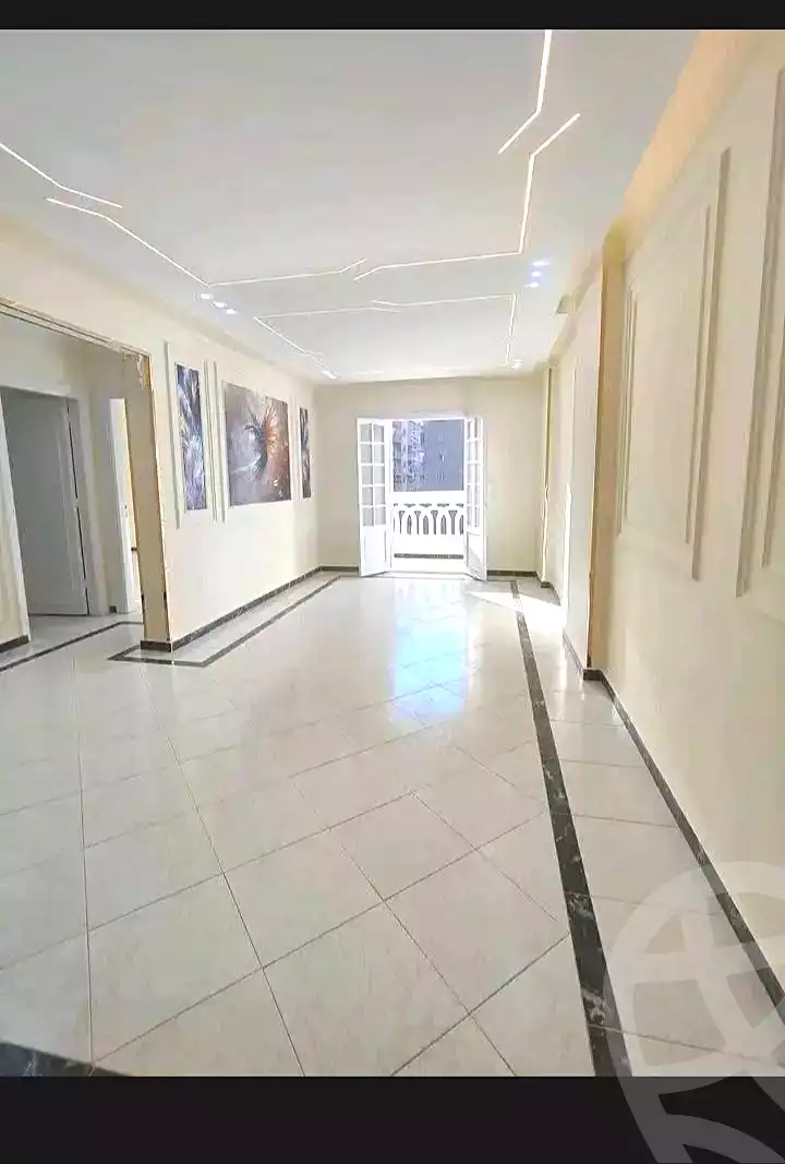 https://aqarmap.com.eg/ar/listing/7155532-for-sale-alexandria-sydy-bshr-sydy-bshr-bhry-gamal-abd-el-nasir-st