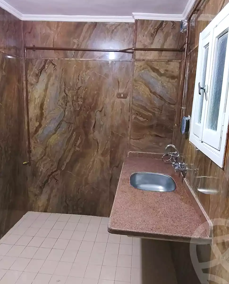 https://aqarmap.com.eg/ar/listing/7155560-for-rent-alexandria-miami-shr-jml-bd-lnsr