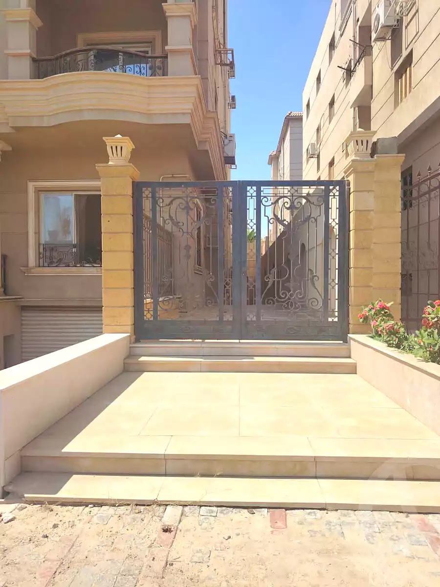 https://aqarmap.com.eg/ar/listing/7155586-for-sale-cairo-new-cairo-el-banafsg-el-banafsag-12