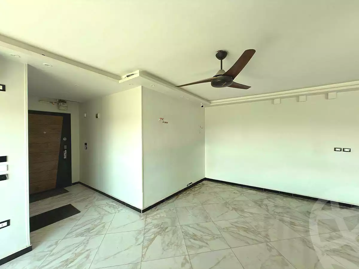 https://aqarmap.com.eg/ar/listing/7155629-for-sale-cairo-helwan-azam-mosque-st