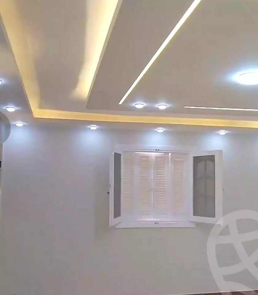 https://aqarmap.com.eg/ar/listing/7155685-for-sale-alexandria-al-agamy-el-hanouvel