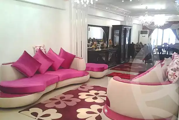 https://aqarmap.com.eg/ar/listing/7155730-for-rent-alexandria-el-montazah-compounds-in-el-montazah-royal-plaza-compound-al-halawany