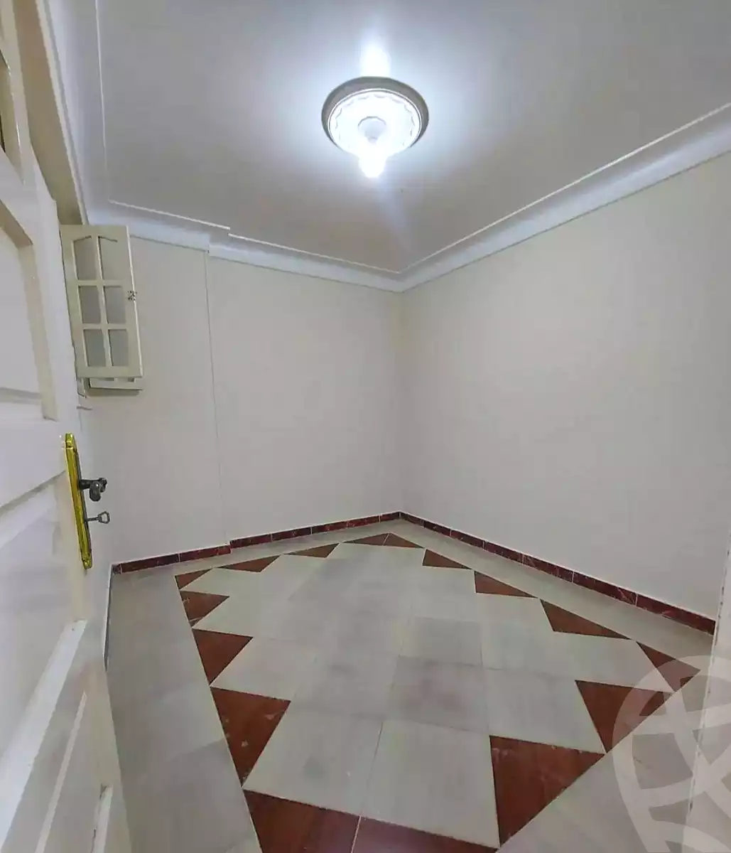 https://aqarmap.com.eg/ar/listing/7155788-for-sale-alexandria-lsywf-shamaa