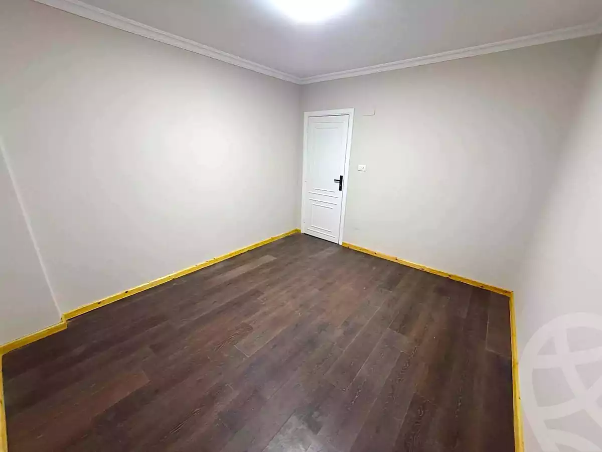 https://aqarmap.com.eg/en/listing/7155967-for-sale-cairo-helwan-helwan-el-sharkeya-khesro-basha-st