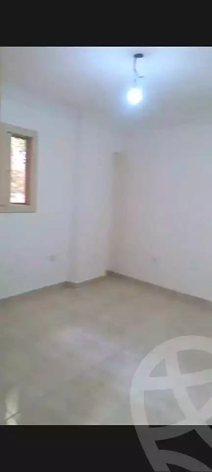 https://aqarmap.com.eg/en/listing/7156124-for-sale-alexandria-al-agamy-lbytsh-el-saleheen-mosque-st