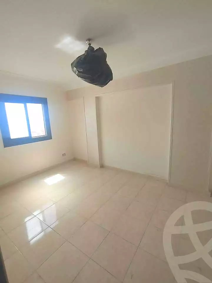 https://aqarmap.com.eg/en/listing/7156131-for-sale-alexandria-al-agamy-lbytsh-shahr-al-assal-st