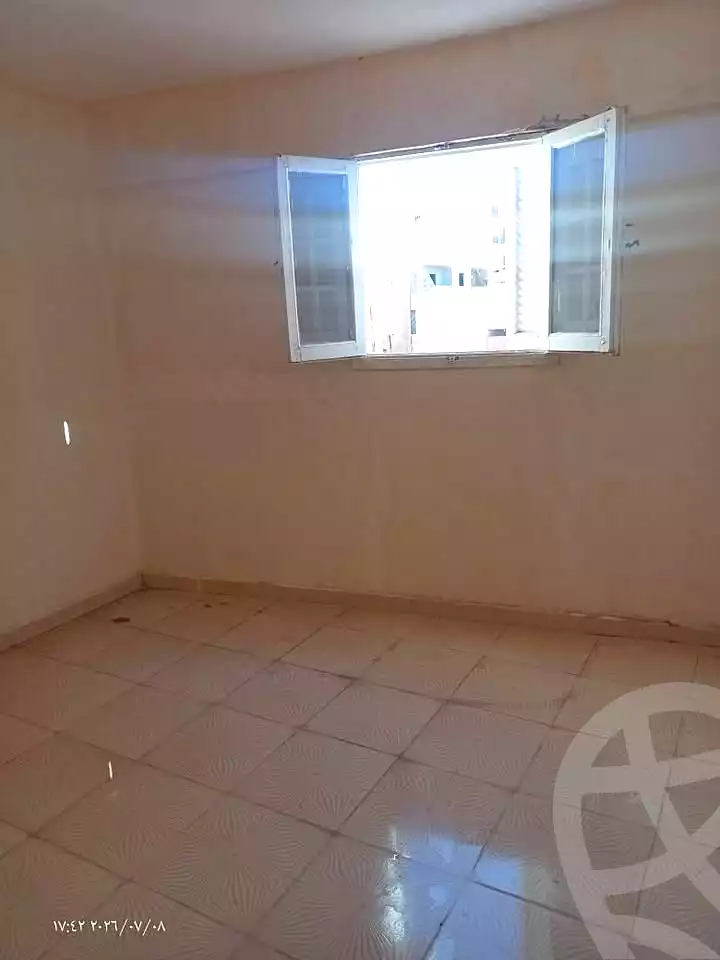 https://aqarmap.com.eg/ar/listing/7156275-for-sale-alexandria-al-agamy-el-hanouvel