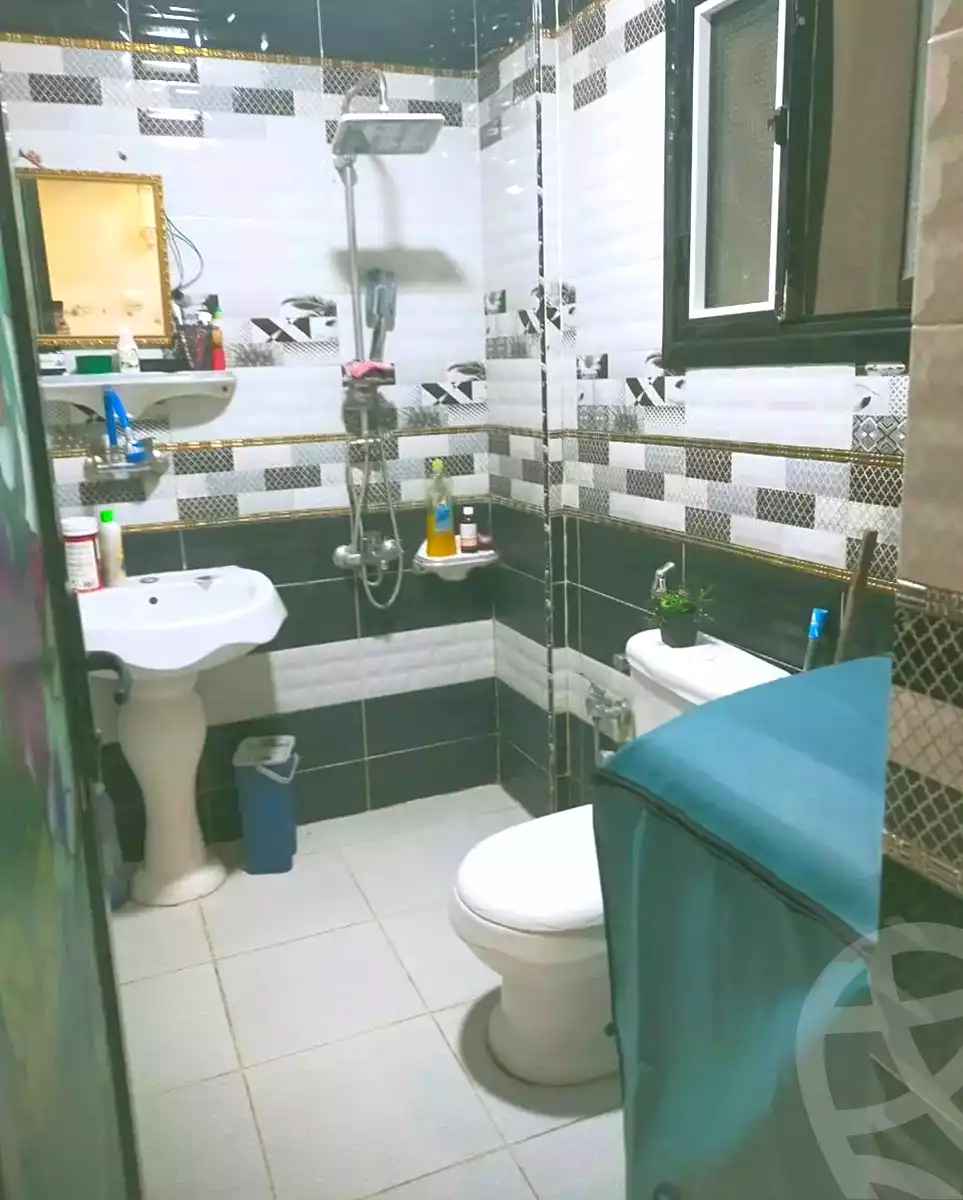 https://aqarmap.com.eg/ar/listing/7156419-for-sale-alexandria-al-agamy-lbytsh-el-neyaba-st