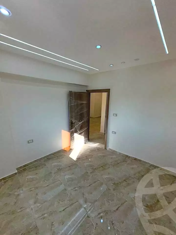 https://aqarmap.com.eg/ar/listing/7156860-for-sale-alexandria-al-agamy-el-hanouvel-el-attar-st
