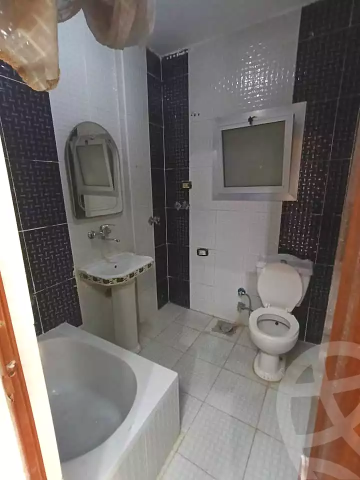 https://aqarmap.com.eg/ar/listing/7157118-for-sale-alexandria-lsywf-el-falki