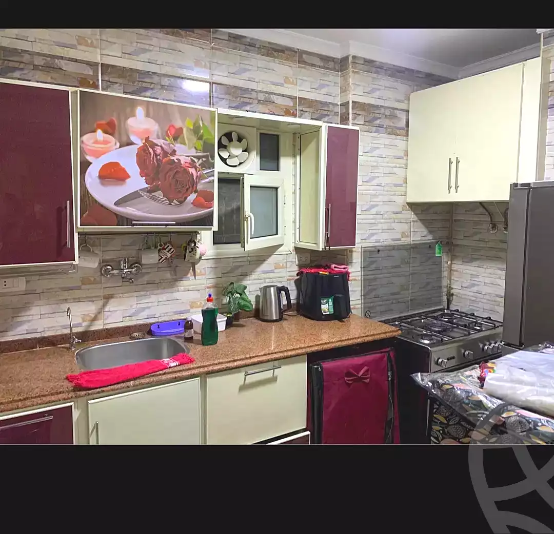 https://aqarmap.com.eg/ar/listing/7157283-for-sale-alexandria-el-asafra-l-sfr-bhry