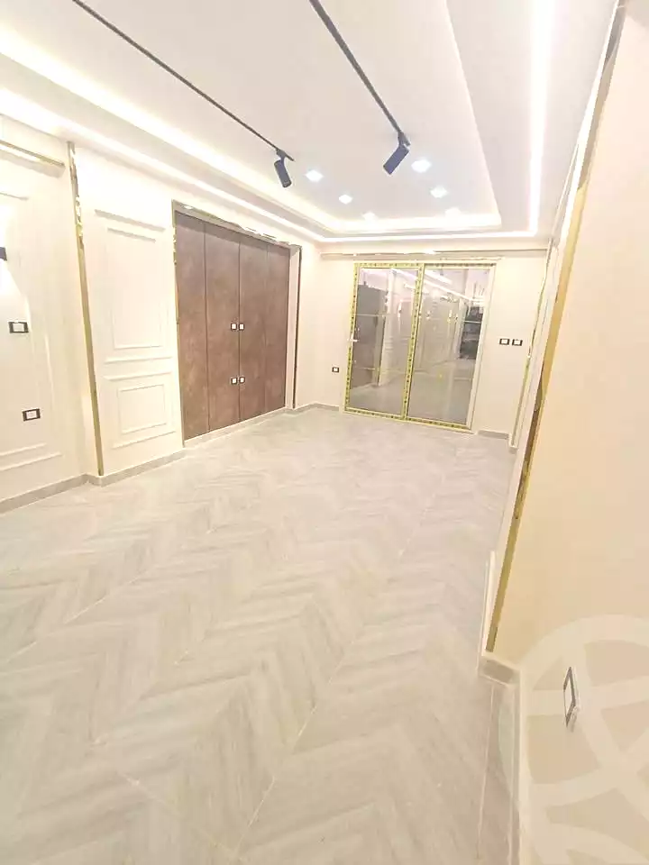 https://aqarmap.com.eg/en/listing/7157579-for-sale-alexandria-al-agamy-lbytsh-bianchiii