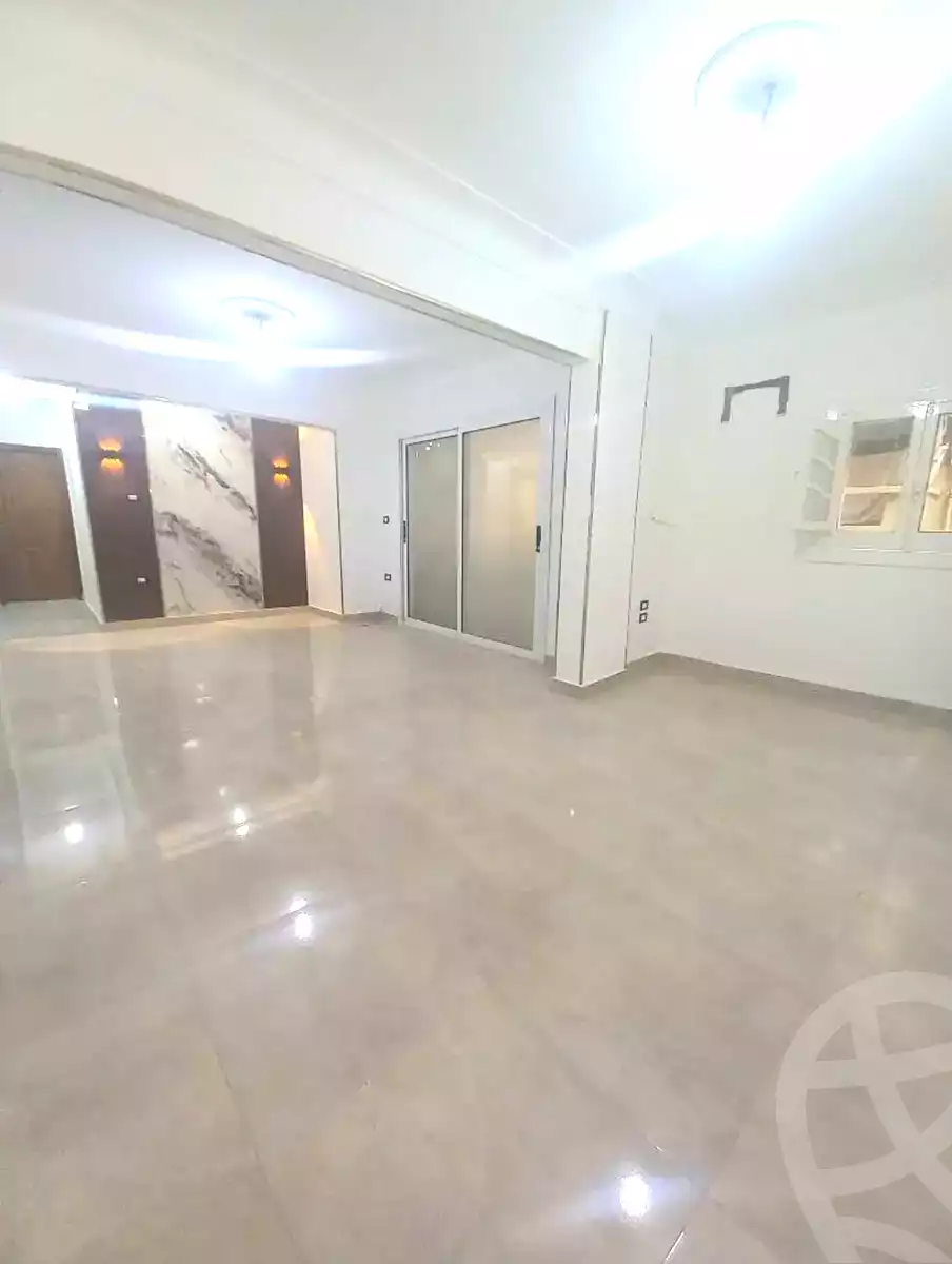 https://aqarmap.com.eg/ar/listing/7157604-for-sale-alexandria-sydy-bshr-sydy-bshr-bhry