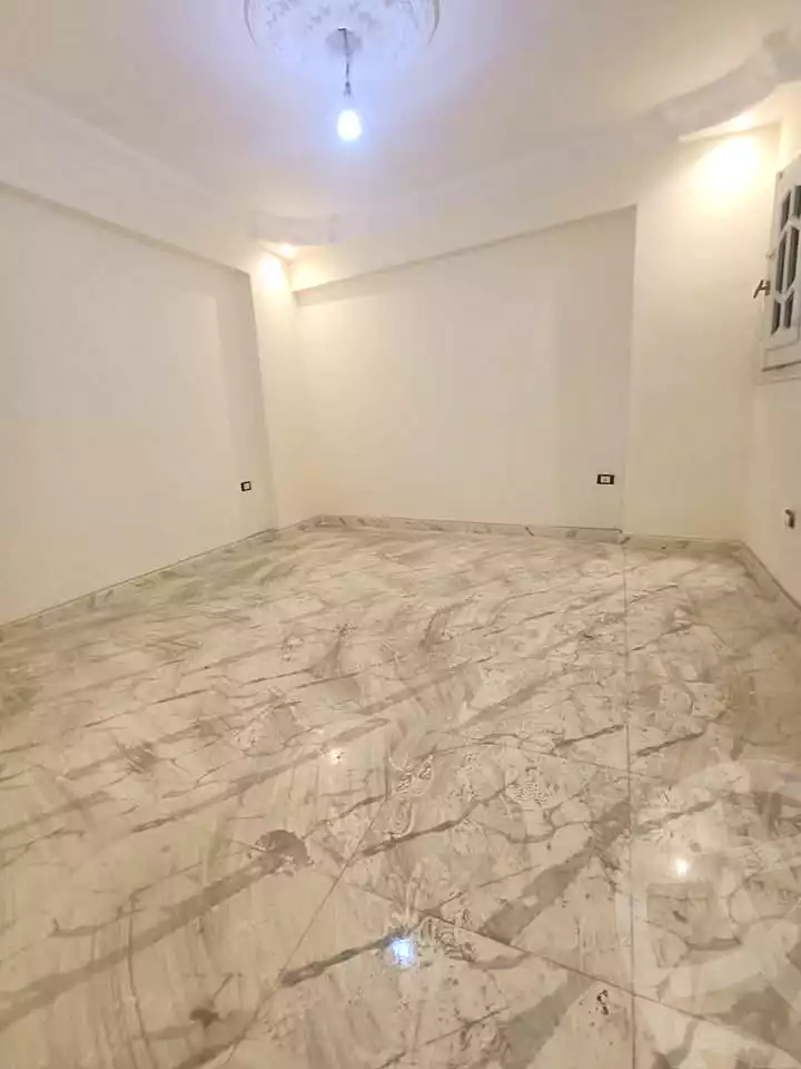 https://aqarmap.com.eg/ar/listing/7157652-for-sale-alexandria-al-agamy-lbytsh-ain-shams-st