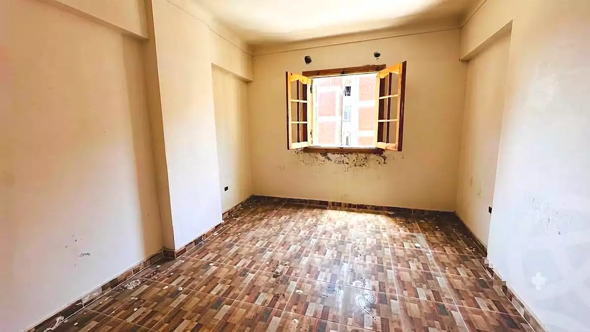 https://aqarmap.com.eg/ar/listing/7157660-for-sale-alexandria-el-asafra-l-sfr-bhry