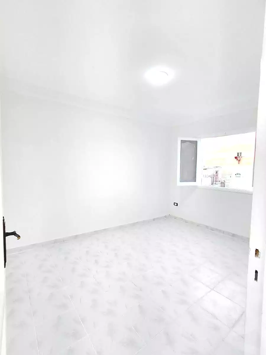 https://aqarmap.com.eg/ar/listing/7157784-for-sale-alexandria-al-agamy-shataa-el-nakheel