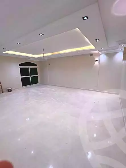 https://aqarmap.com.eg/ar/listing/7157826-for-sale-cairo-helwan-helwan-el-sharkeya-abd-el-rahman-pasha-st