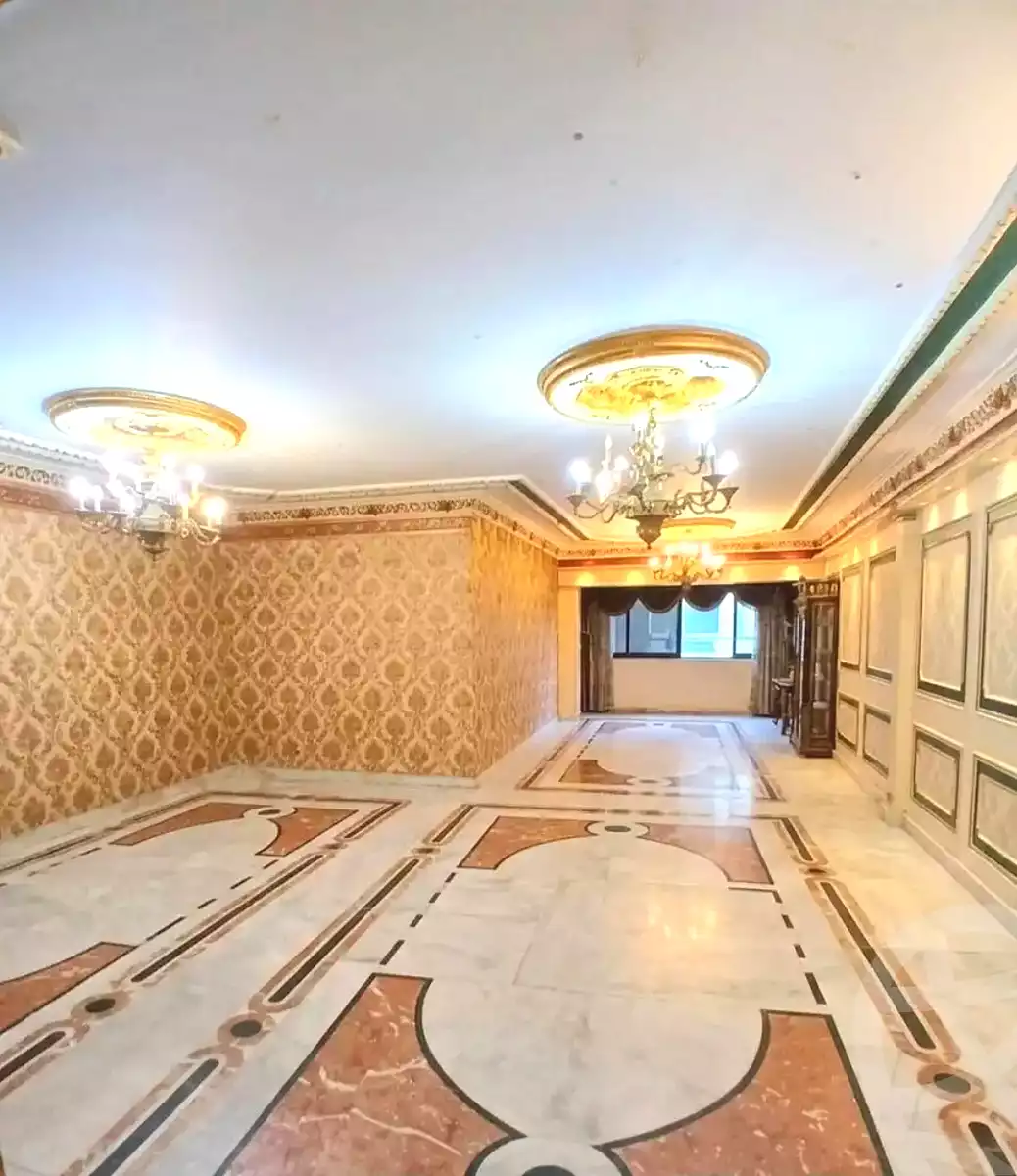 https://aqarmap.com.eg/en/listing/7157828-for-sale-alexandria-camp-cesar-port-said-street