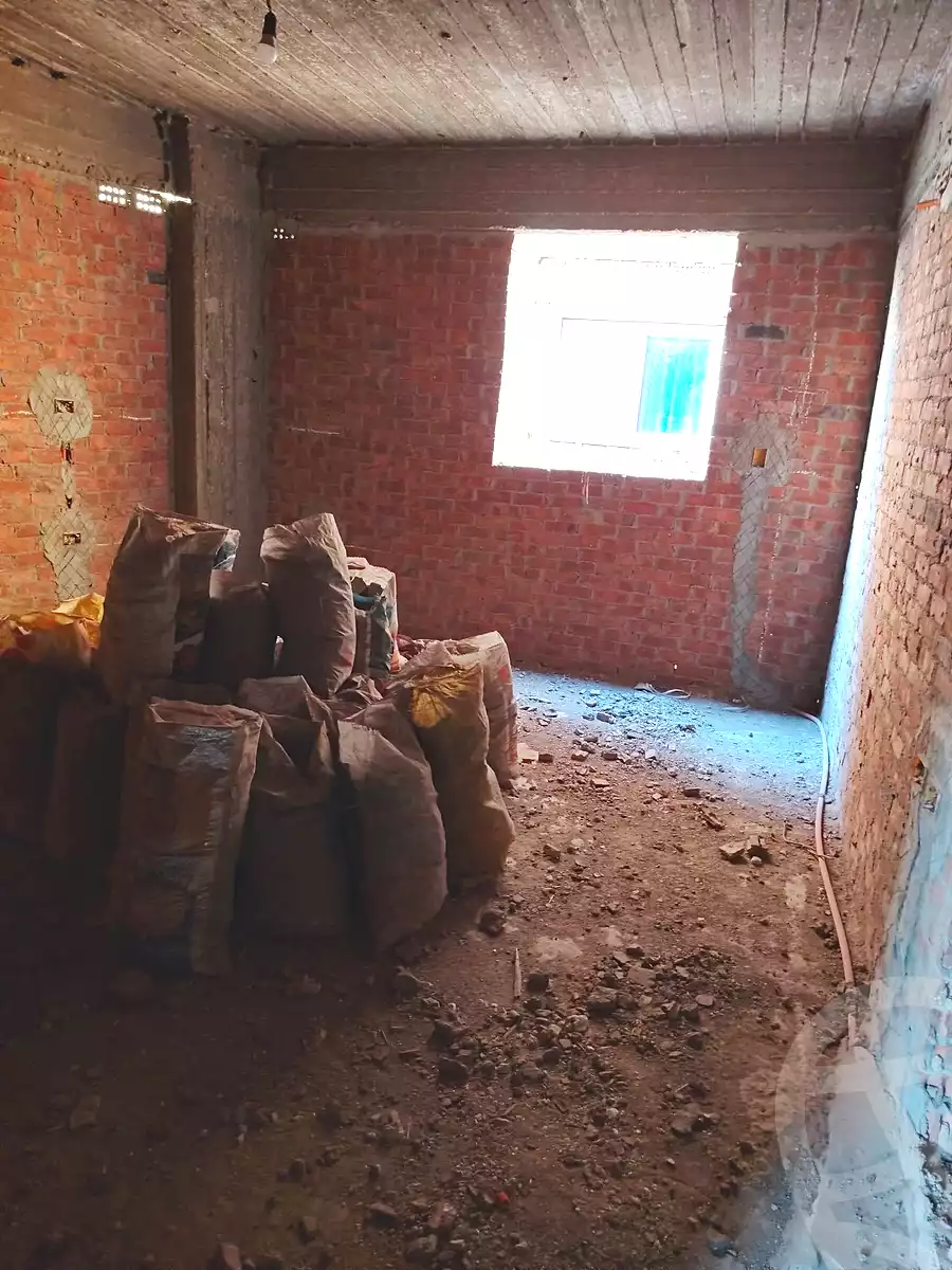 https://aqarmap.com.eg/en/listing/7157897-for-sale-cairo-ain-shams-ahmed-esmat-st