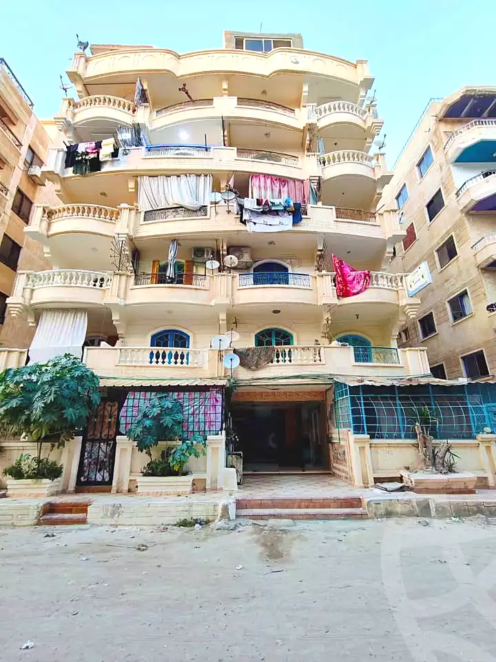 https://aqarmap.com.eg/ar/listing/7157907-for-sale-alexandria-al-agamy-shataa-el-nakheel