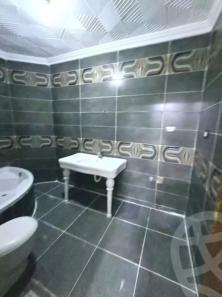 https://aqarmap.com.eg/ar/listing/7157929-for-sale-alexandria-al-agamy-shataa-el-nakheel