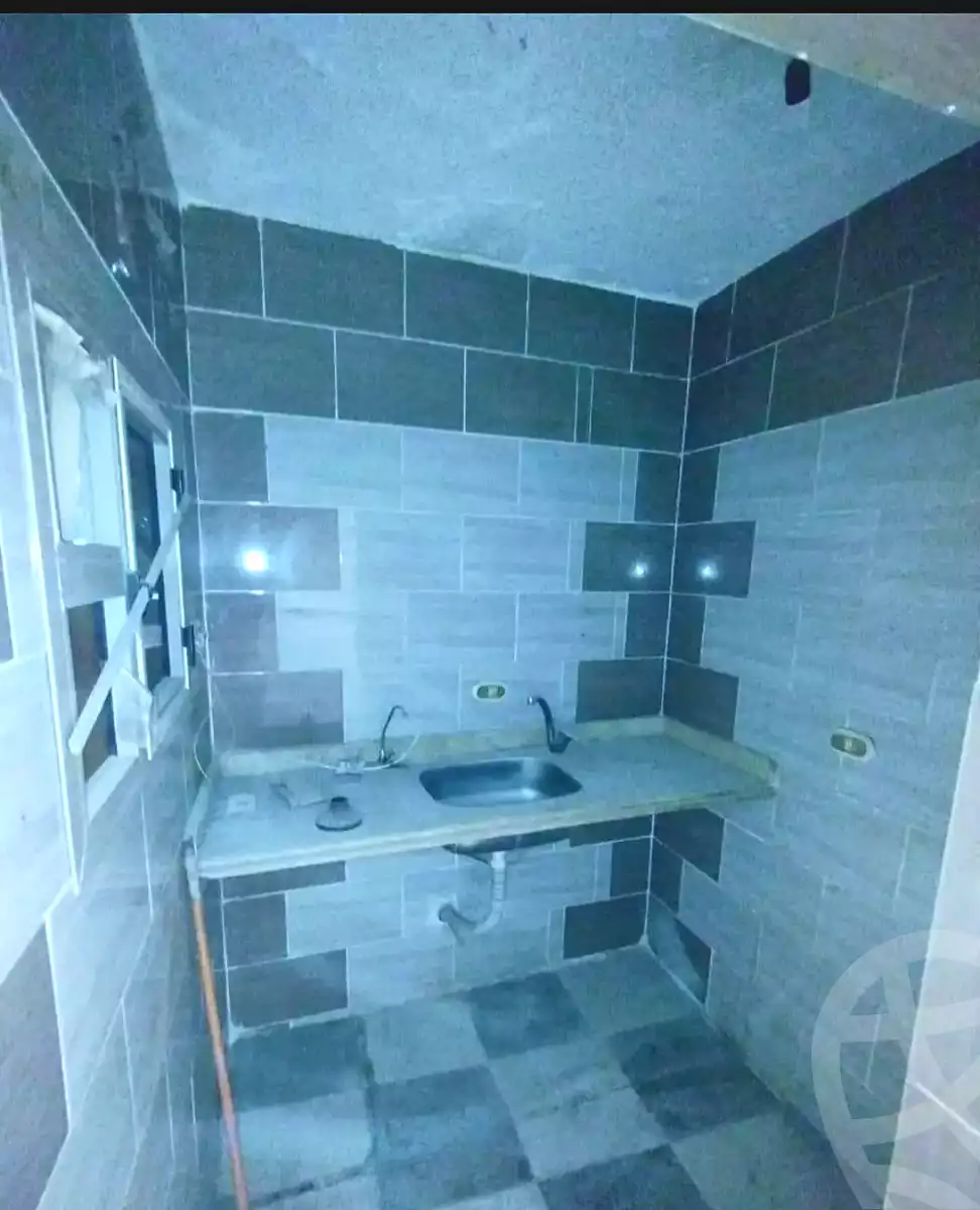 https://aqarmap.com.eg/ar/listing/7158027-for-sale-alexandria-al-agamy-el-hanouvel-amr-ibn-el-aas-st