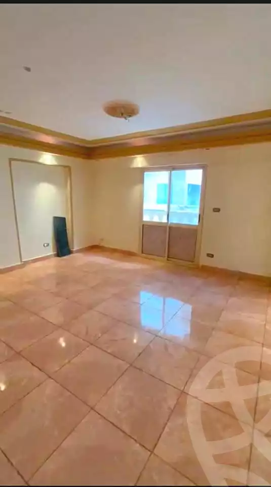 https://aqarmap.com.eg/ar/listing/7158094-for-rent-alexandria-camp-cesar
