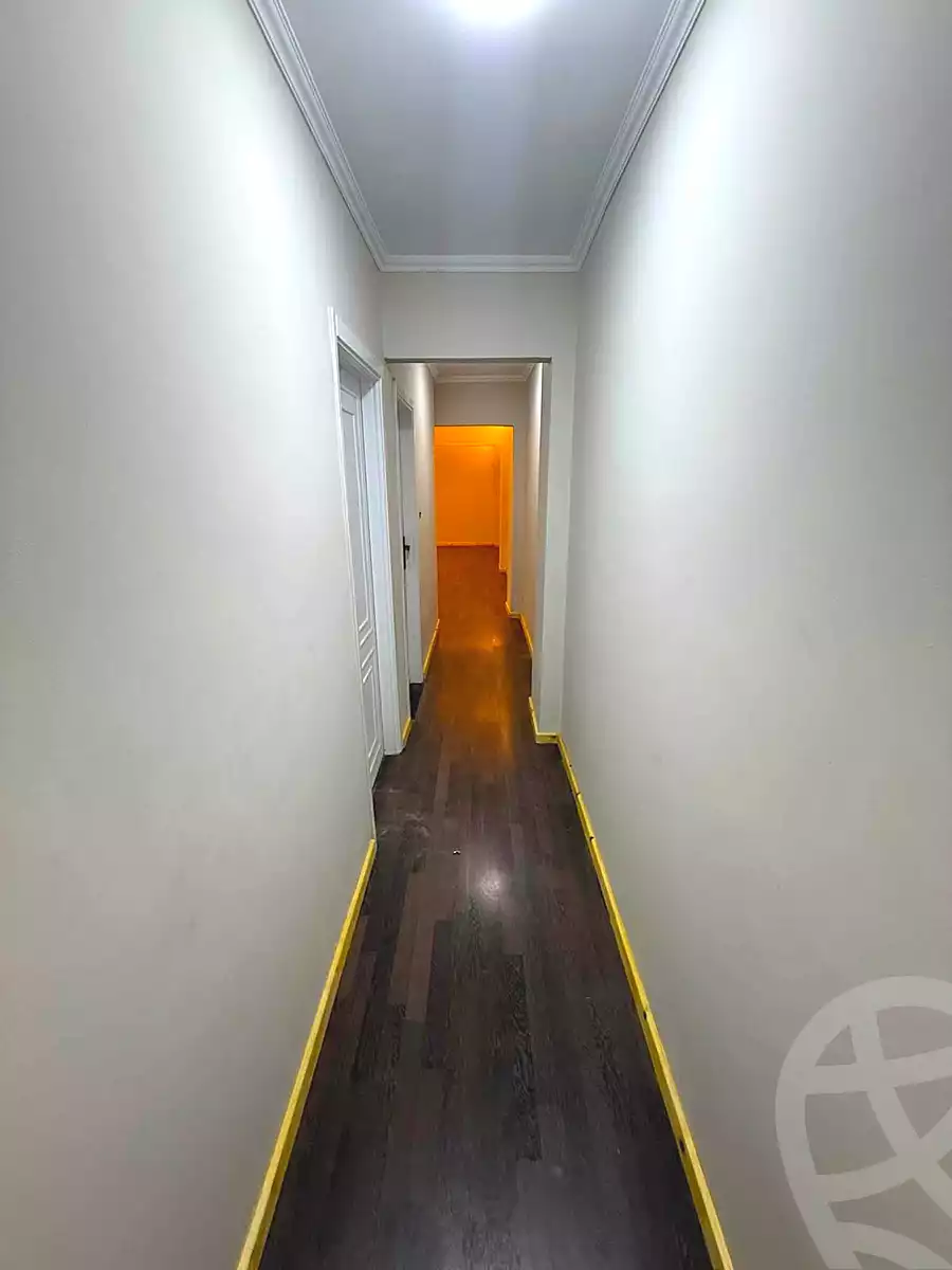 https://aqarmap.com.eg/en/listing/7158306-for-sale-cairo-helwan-helwan-el-sharkeya-khesro-basha-st