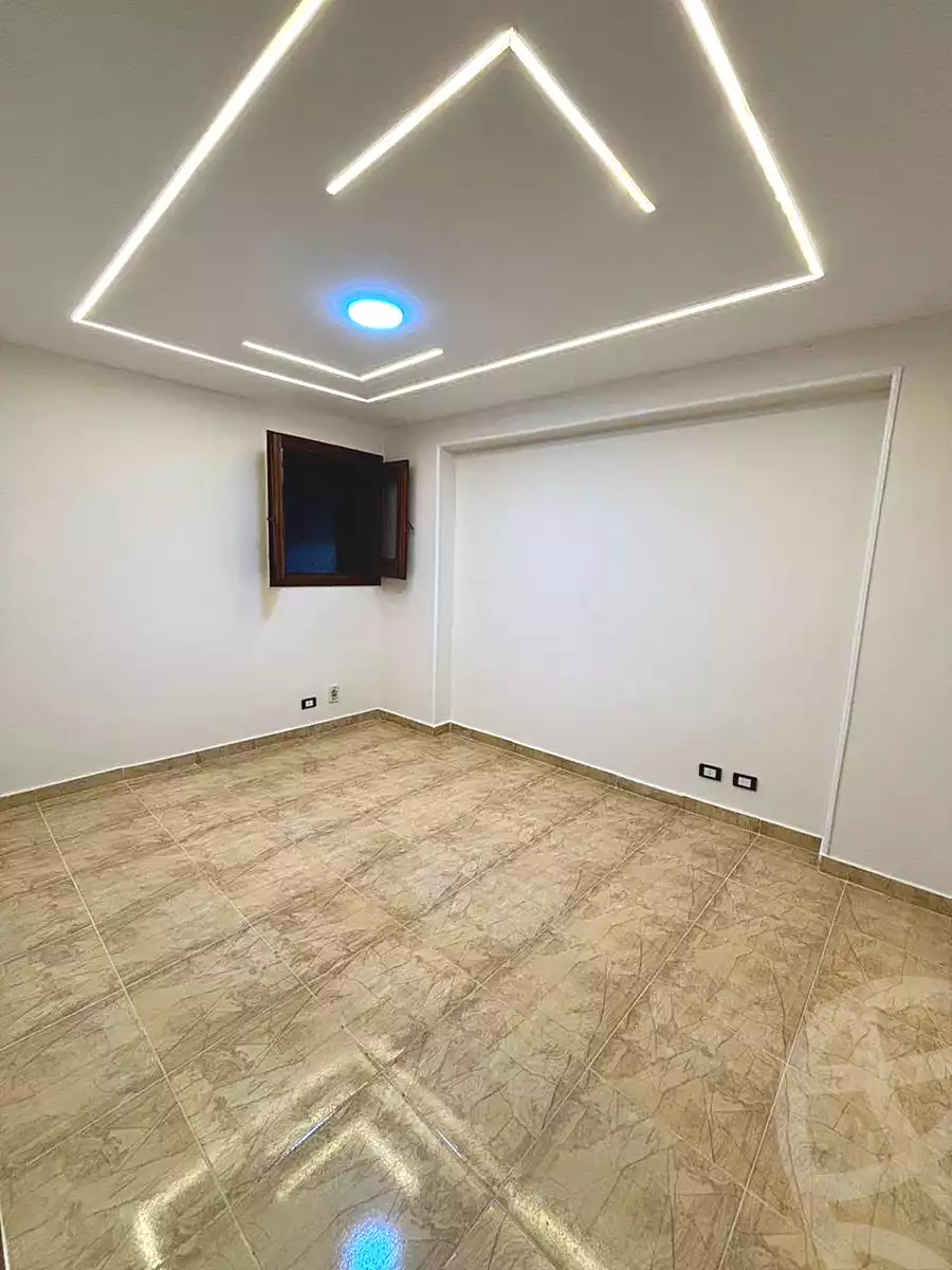 https://aqarmap.com.eg/en/listing/7158349-for-sale-alexandria-miami-mahmoud-el-isawy-st