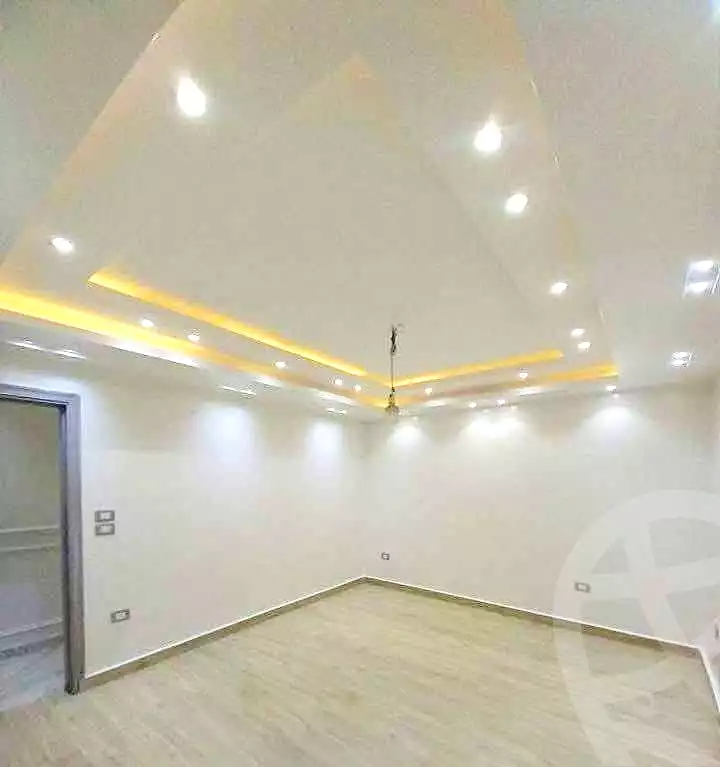 https://aqarmap.com.eg/en/listing/7158374-for-sale-alexandria-al-agamy-lbytsh-bianchiii