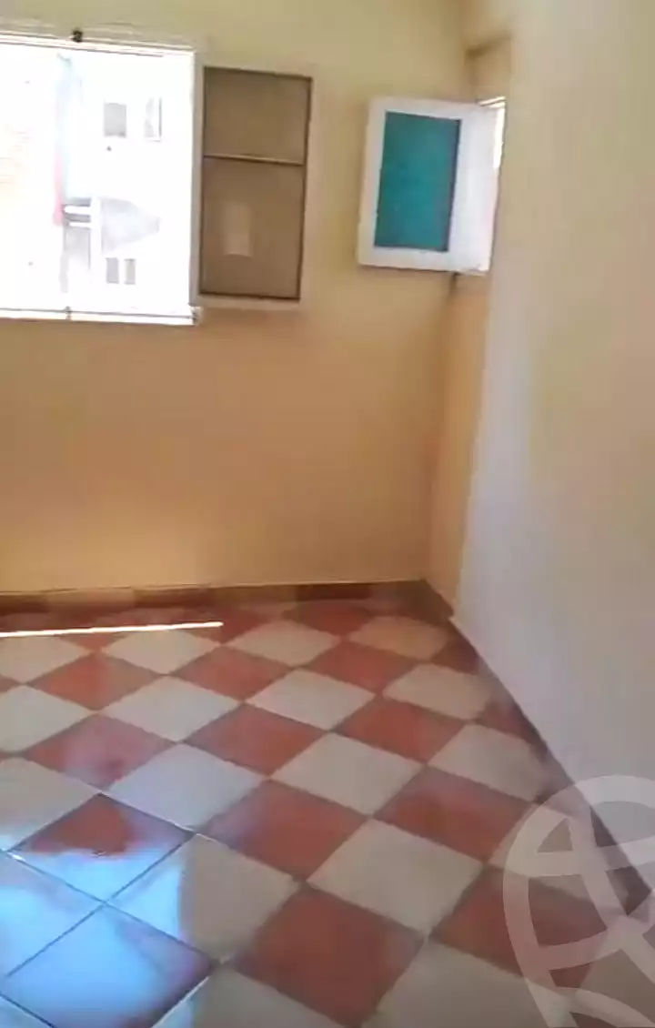 https://aqarmap.com.eg/en/listing/7158473-for-sale-alexandria-el-asafra-l-sfr-qbly-street-30