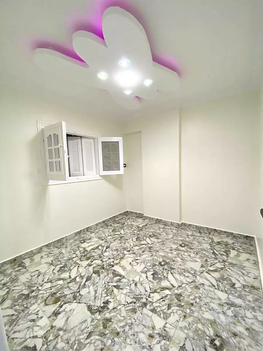 https://aqarmap.com.eg/ar/listing/7158483-for-sale-alexandria-al-agamy-lbytsh-al-kaada-st